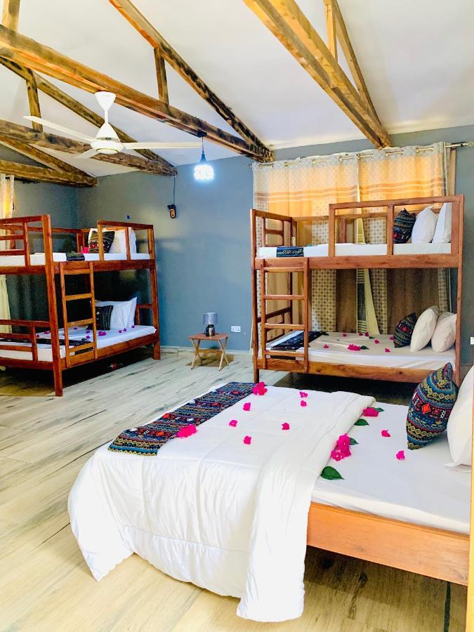 Uroa Getaway B&B 외부 사진